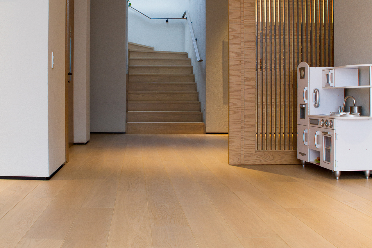 Piso de Ingeniería de Alta Especificación - Roble Europeo Royal White | Star White