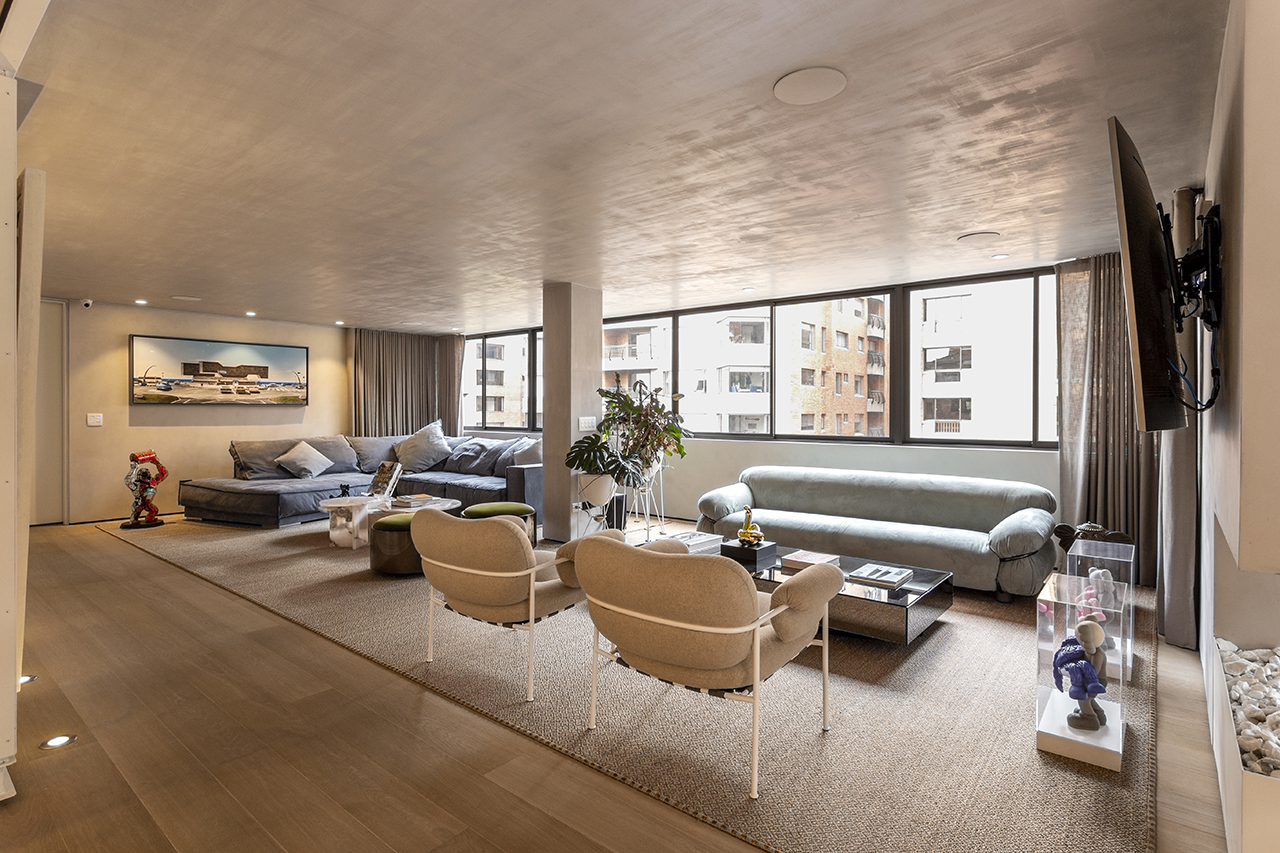 Piso de Ingeniería de Alta Especificación - Roble Europeo | Royal White - Star White Piso de Ingeniería de Alta Especificación - Roble Europeo | Royal White - Star White